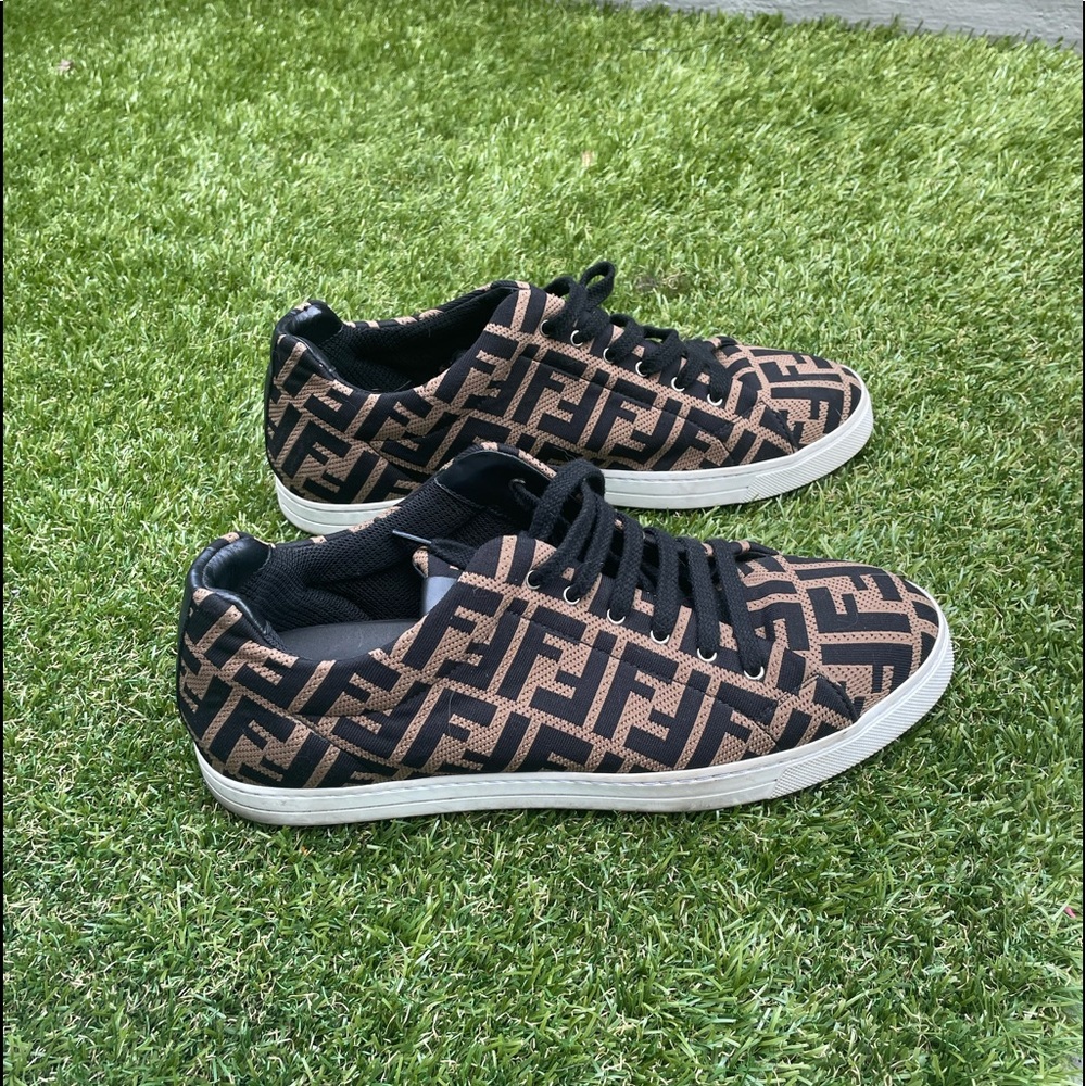 Gently worn almost new fendi sneakers